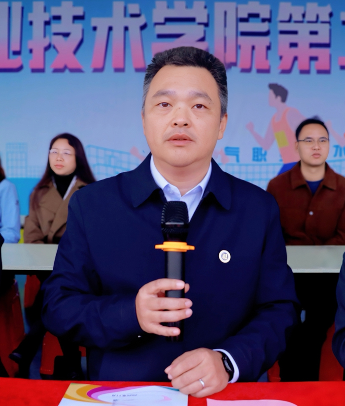 书记.jpg