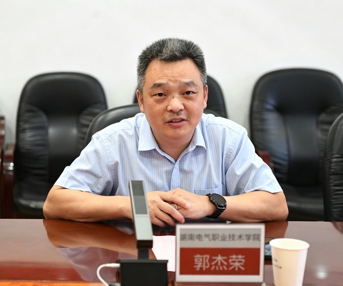 xiugai1_副本.jpg